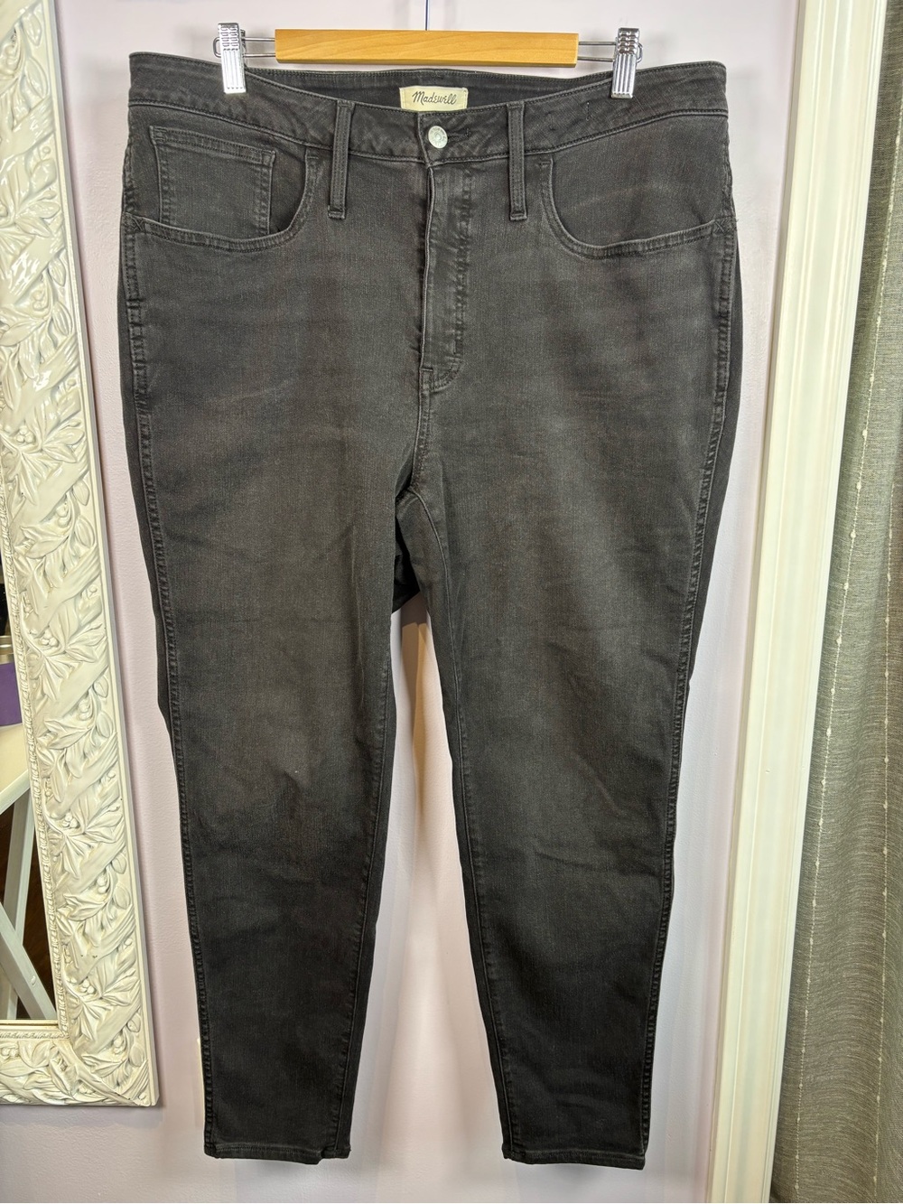 Madewell Women’s Curvy Roadtripper Plus Size Edgy Faded Black Skinny Jeans 18W
